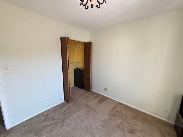 366 N Washington Court 366, Vernon Hills, IL 60061