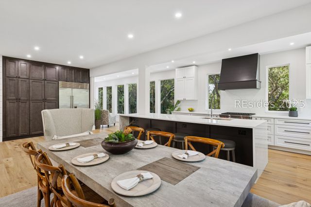 12 Bateau Rd, Hilton Head Island, SC 29928