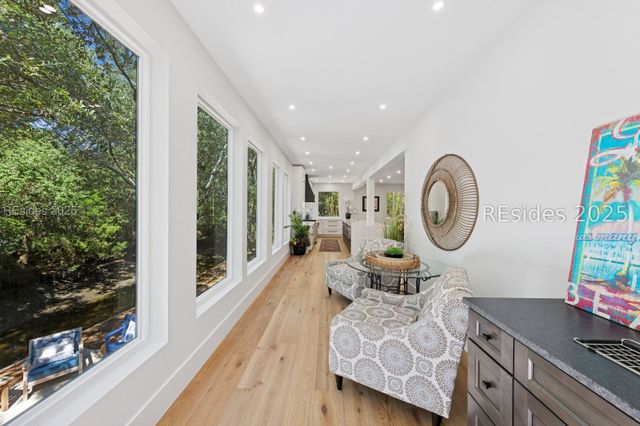 12 Bateau Rd, Hilton Head Island, SC 29928