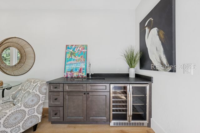 12 Bateau Rd, Hilton Head Island, SC 29928