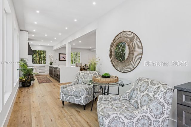 12 Bateau Rd, Hilton Head Island, SC 29928