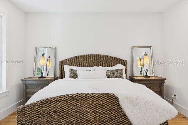 12 Bateau Rd, Hilton Head Island, SC 29928