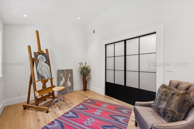 12 Bateau Rd, Hilton Head Island, SC 29928