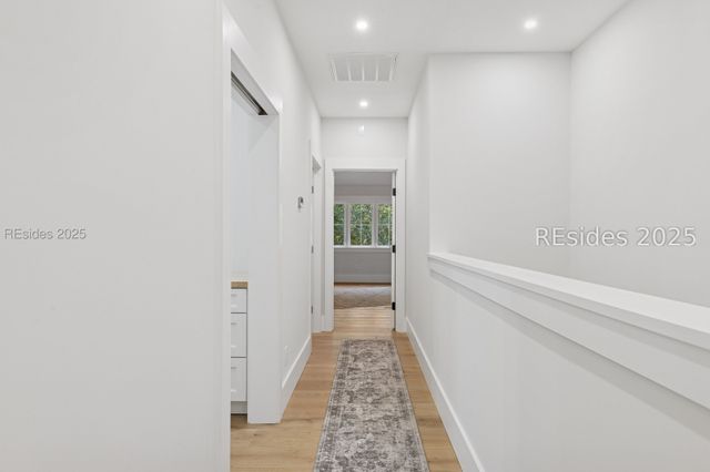 12 Bateau Rd, Hilton Head Island, SC 29928