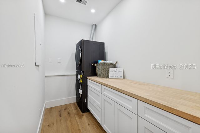 12 Bateau Rd, Hilton Head Island, SC 29928