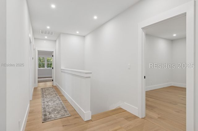 12 Bateau Rd, Hilton Head Island, SC 29928