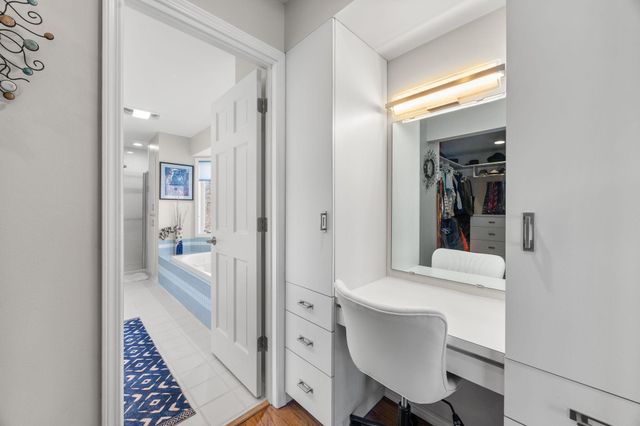 4400 Hickory Hills Trail, Prior Lake, MN 55372