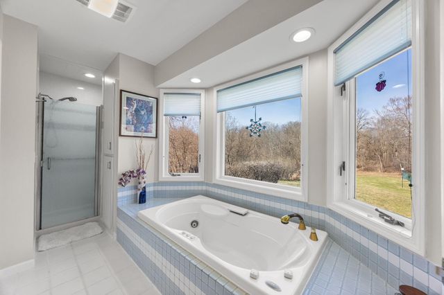 4400 Hickory Hills Trail, Prior Lake, MN 55372