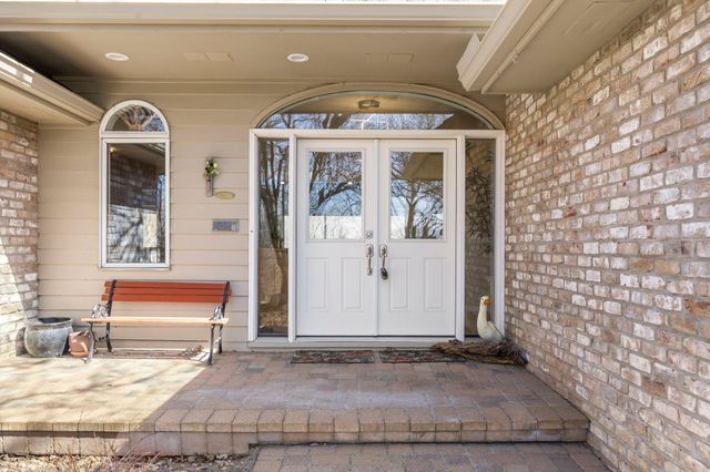 4400 Hickory Hills Trail, Prior Lake, MN 55372