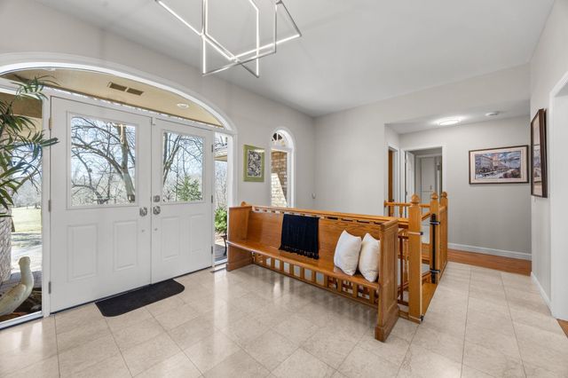 4400 Hickory Hills Trail, Prior Lake, MN 55372