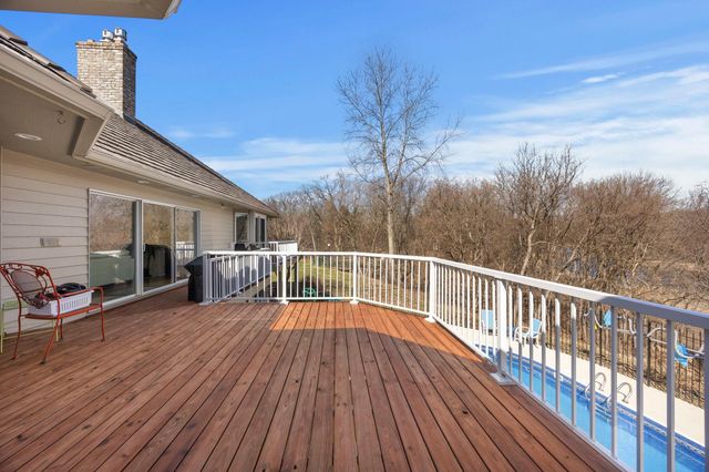 4400 Hickory Hills Trail, Prior Lake, MN 55372