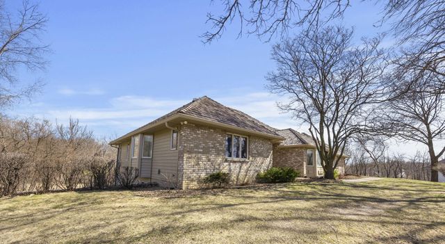 4400 Hickory Hills Trail, Prior Lake, MN 55372