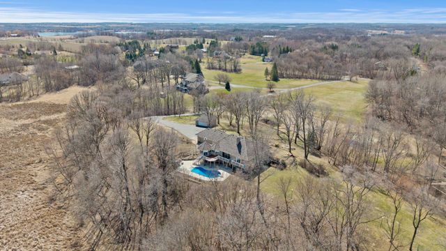 4400 Hickory Hills Trail, Prior Lake, MN 55372