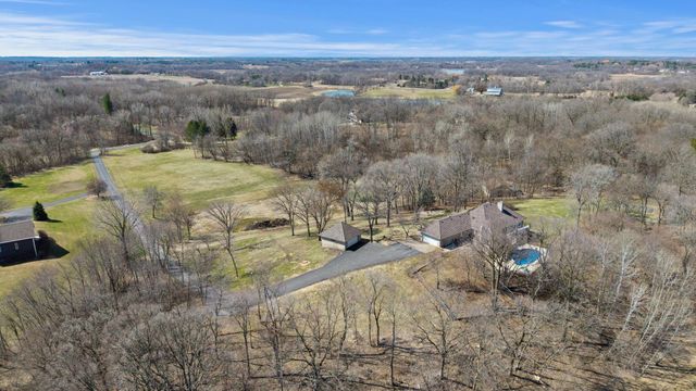 4400 Hickory Hills Trail, Prior Lake, MN 55372