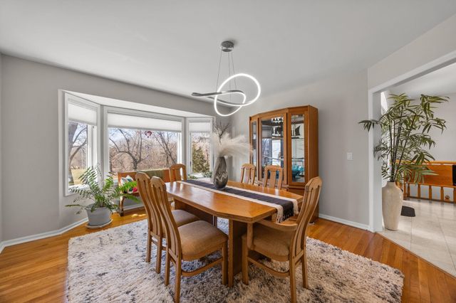 4400 Hickory Hills Trail, Prior Lake, MN 55372