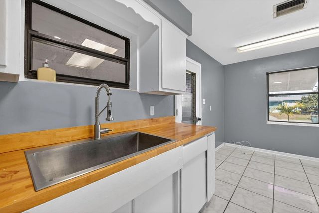 501 Emil Drive, Fort Pierce, FL 34982