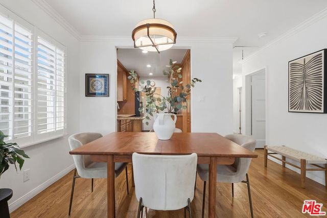 8024 Holy Cross Place, Los Angeles, CA 90045