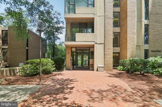 11400 WASHINGTON PLZ #301, Reston, VA 20190