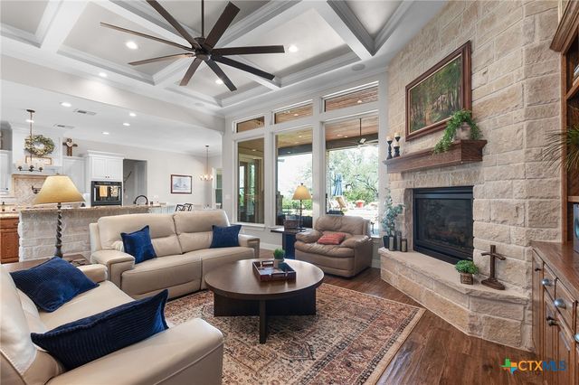 201 Brothers Lane, Burnet, TX 78611