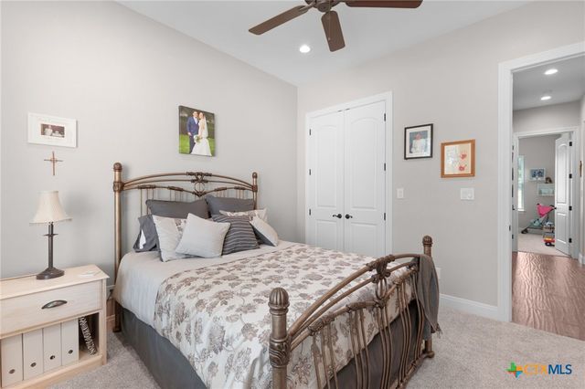 201 Brothers Lane, Burnet, TX 78611