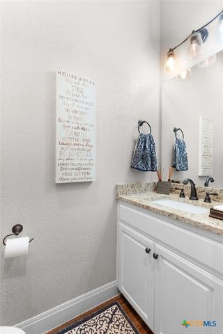 201 Brothers Lane, Burnet, TX 78611