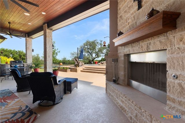 201 Brothers Lane, Burnet, TX 78611