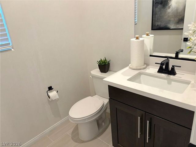 938 Hunter Shores Avenue, North Las Vegas, NV 89084