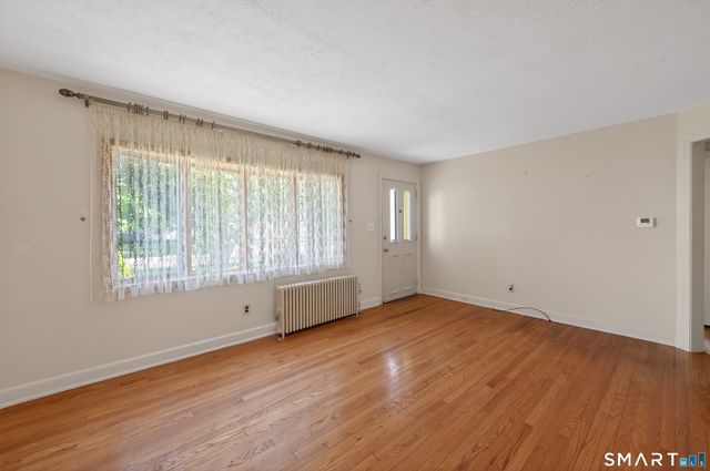 60 Gilbert Avenue, Hamden, CT 06514