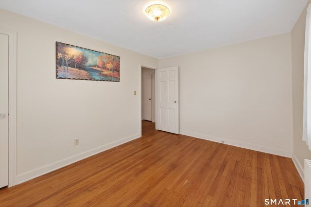 60 Gilbert Avenue, Hamden, CT 06514