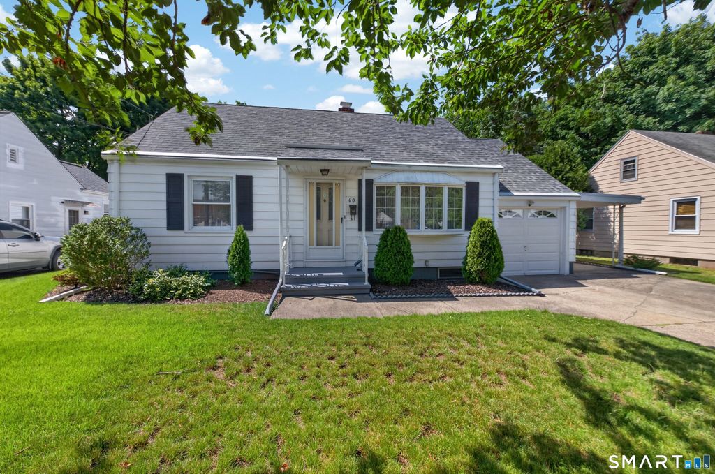 60 Gilbert Avenue, Hamden, CT 06514