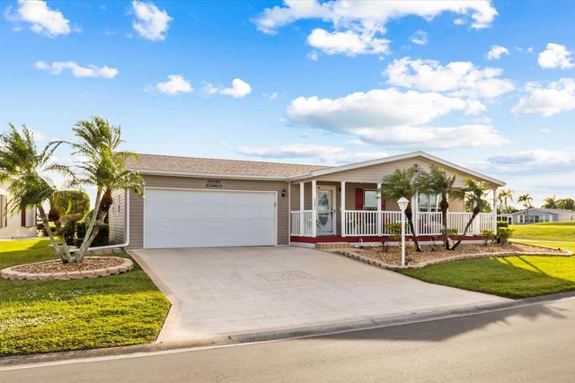 3301 Crabapple Drive, Port St Lucie, FL 34952