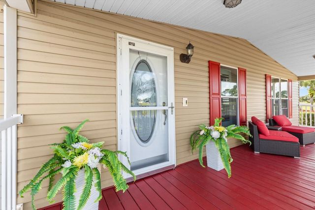 3301 Crabapple Drive, Port St Lucie, FL 34952