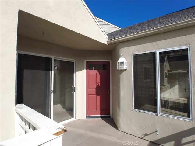 13 Pineoak 104, Aliso Viejo, CA 92656