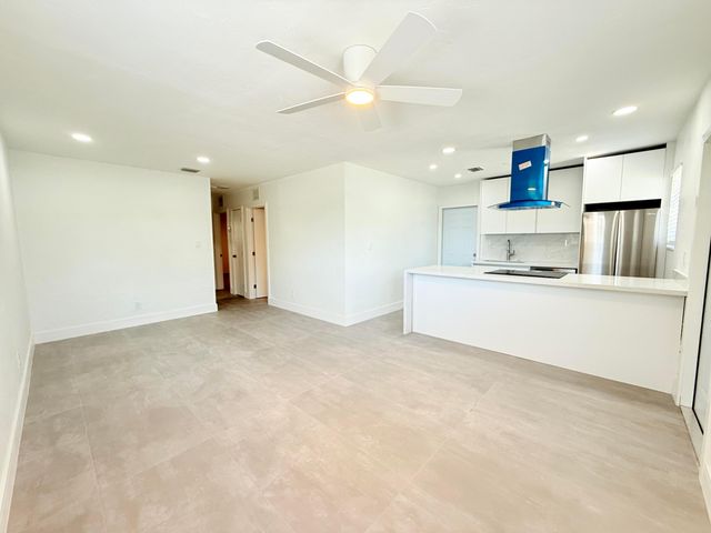 2611 NW 21st Street, Fort Lauderdale, FL 33311