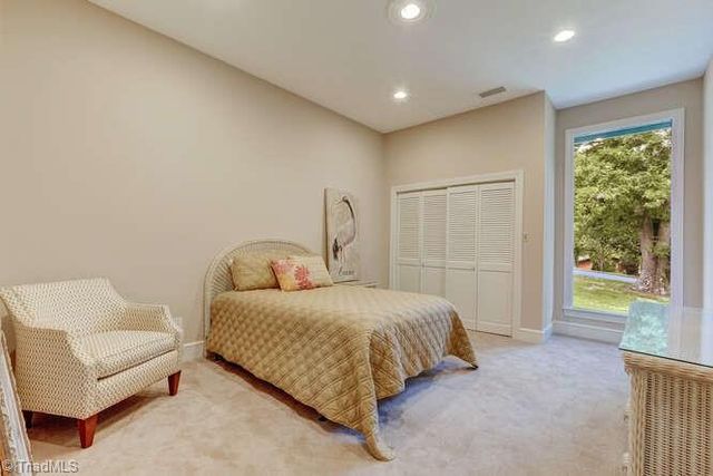 414 Lynrock Street, Eden, NC 27288