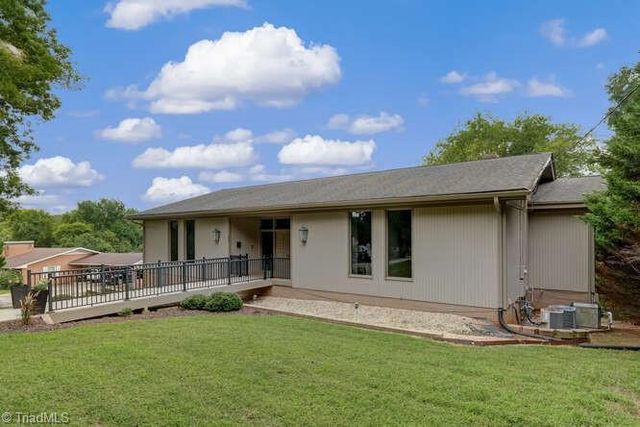 414 Lynrock Street, Eden, NC 27288