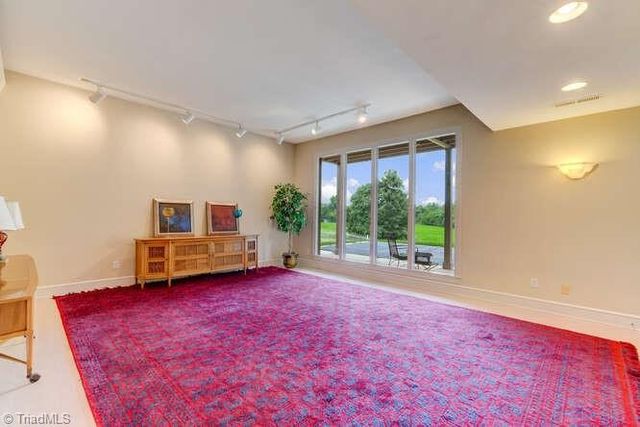 414 Lynrock Street, Eden, NC 27288