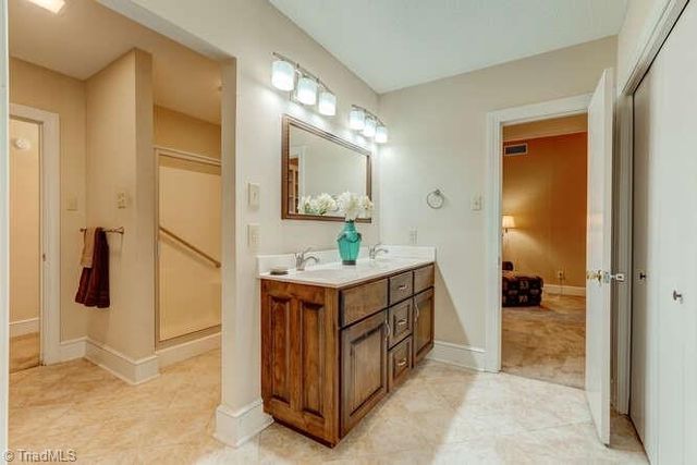 414 Lynrock Street, Eden, NC 27288