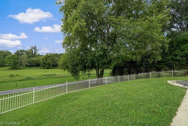 414 Lynrock Street, Eden, NC 27288