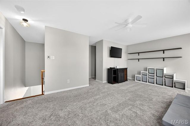 179 Abington Drive, St Peters, MO 63376