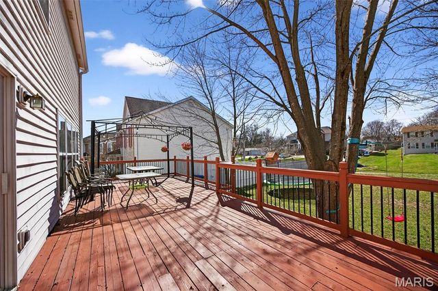 179 Abington Drive, St Peters, MO 63376