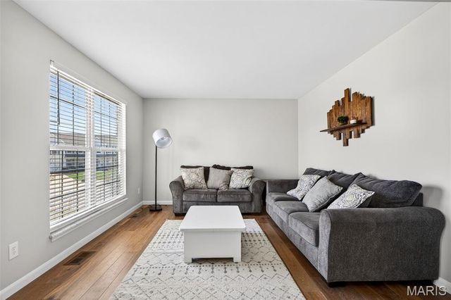 179 Abington Drive, St Peters, MO 63376