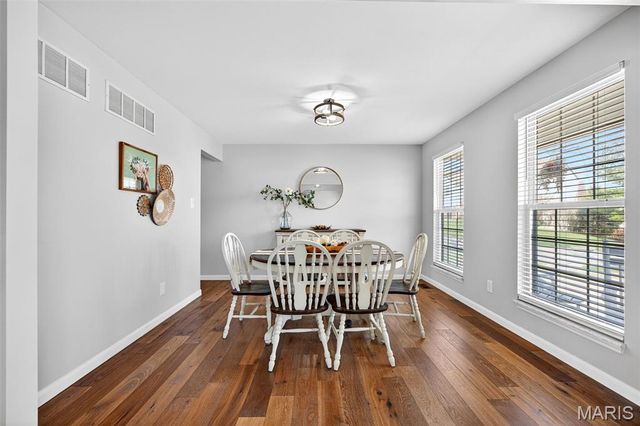 179 Abington Drive, St Peters, MO 63376