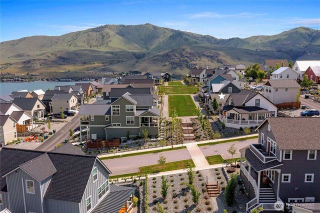 481 Mackinaw Lane, Chelan, WA 98816