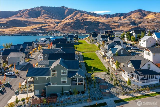 481 Mackinaw Lane, Chelan, WA 98816