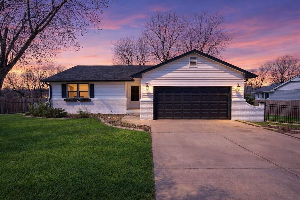 609 N Main, Rose Hill, KS 67133