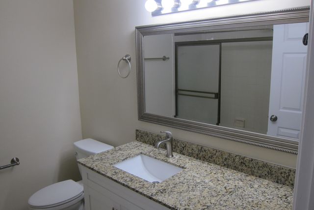 1517 Woodbridge Lakes Circle, West Palm Beach, FL 33406