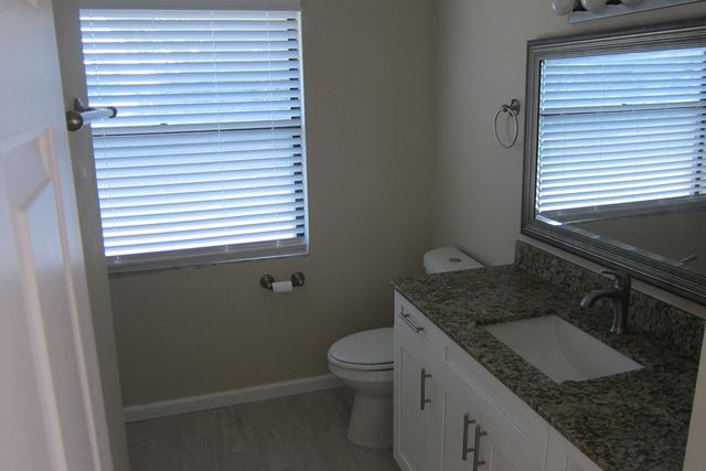 1517 Woodbridge Lakes Circle, West Palm Beach, FL 33406