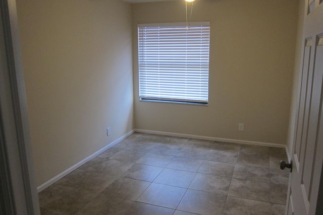 1517 Woodbridge Lakes Circle, West Palm Beach, FL 33406