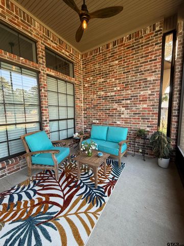 13222 Thicket Trail Rd, Lindale, TX 75771